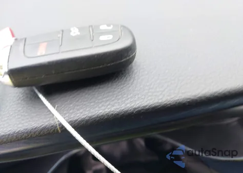 2016 Chrysler 200 S z USA, uszkodzony, nr VIN 1C3CCCBB2GN125376